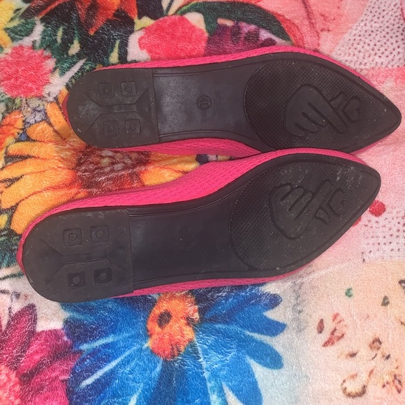 Pointy flat shoes - Picture 3 of 3